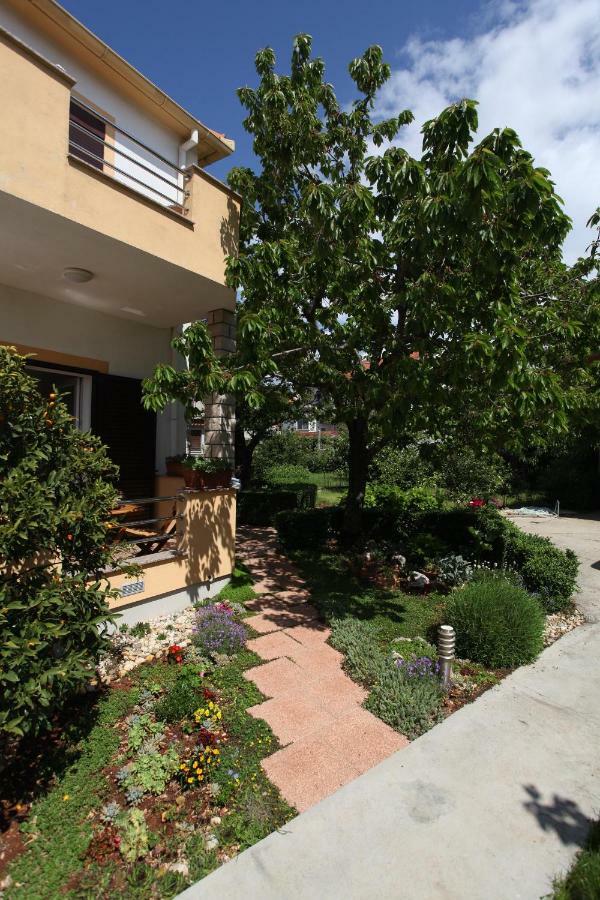 Apartments Kresan 자다르 외부 사진